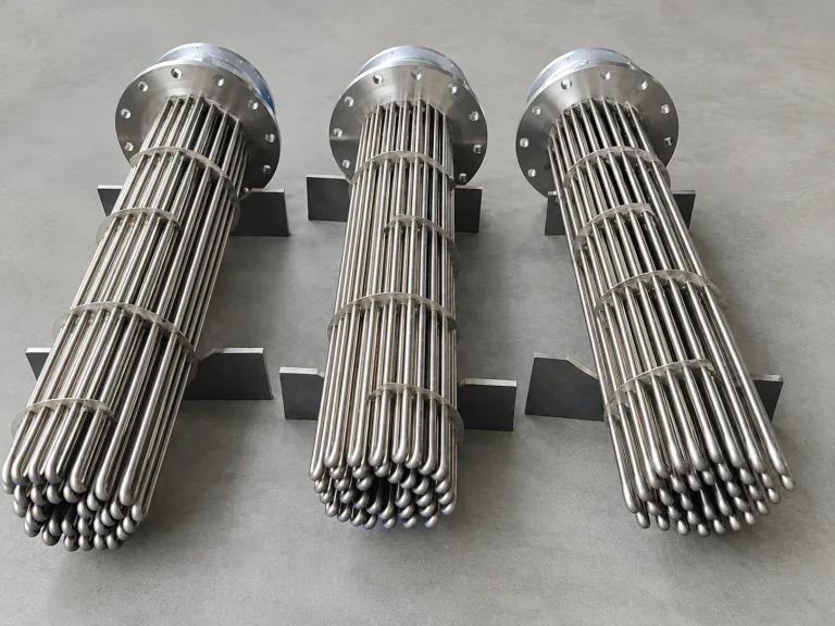 Flange immersion heating elements for calorifiers and tanks
