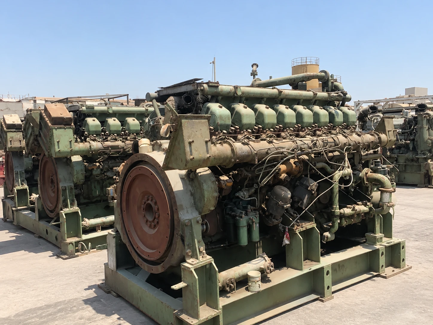 Diesel engines in the workshop yard Diesel engines in the workshop yard